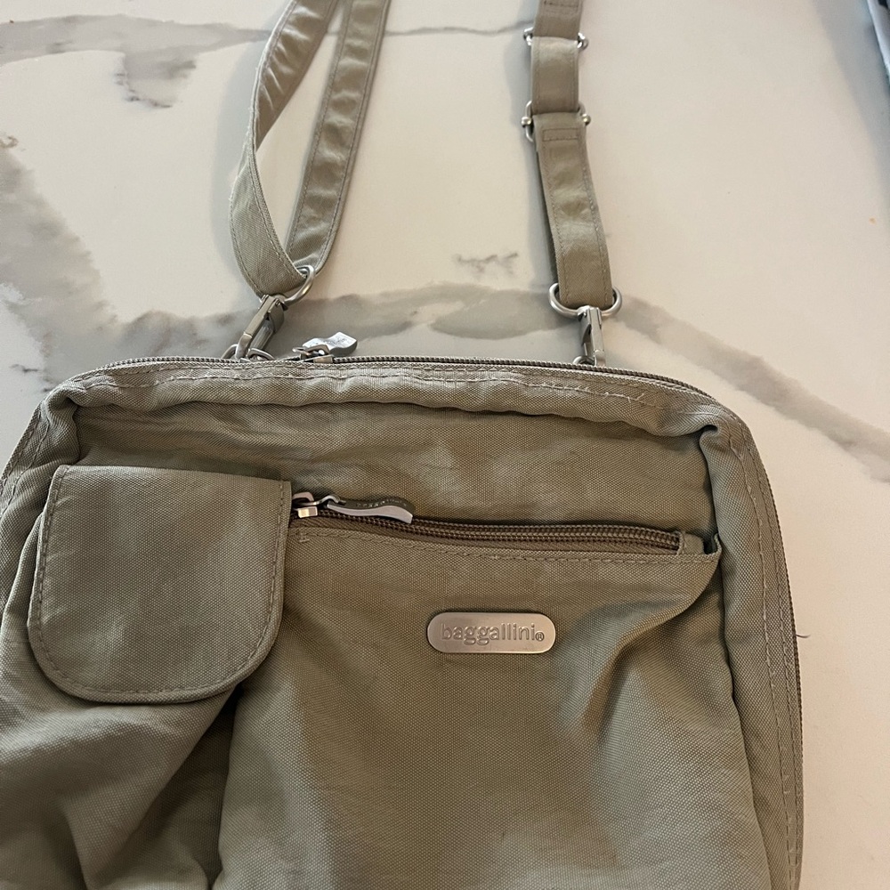 Baggallini Khaki Crossbody Bag